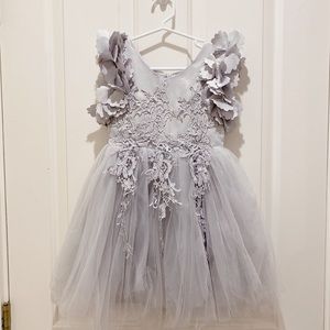 Trish Scully sz 4 silver gray dress